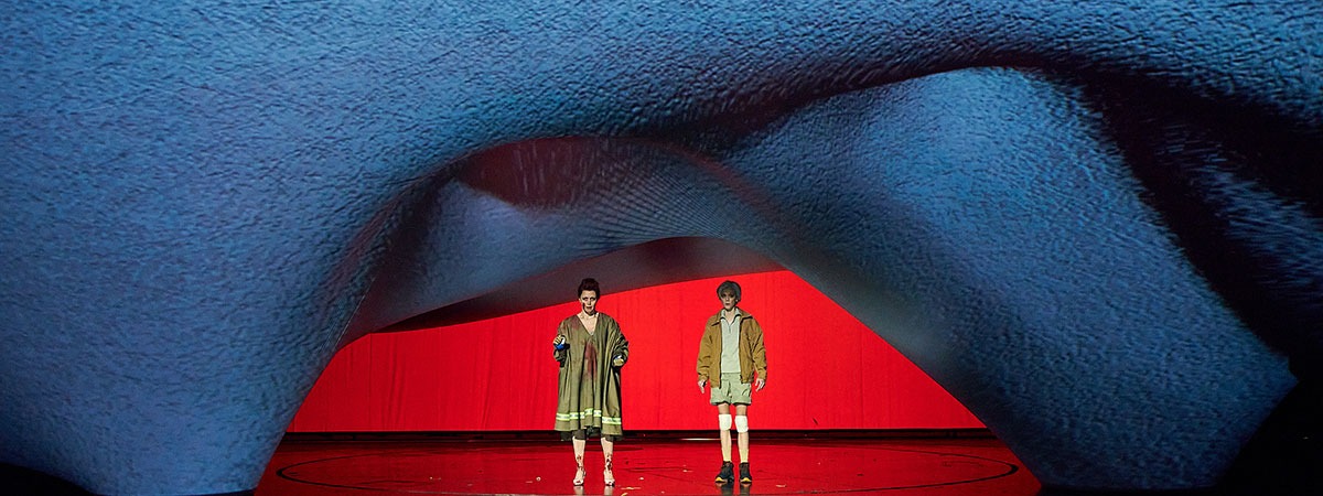 Stretch fabric sculpture for Oslo National Theatre