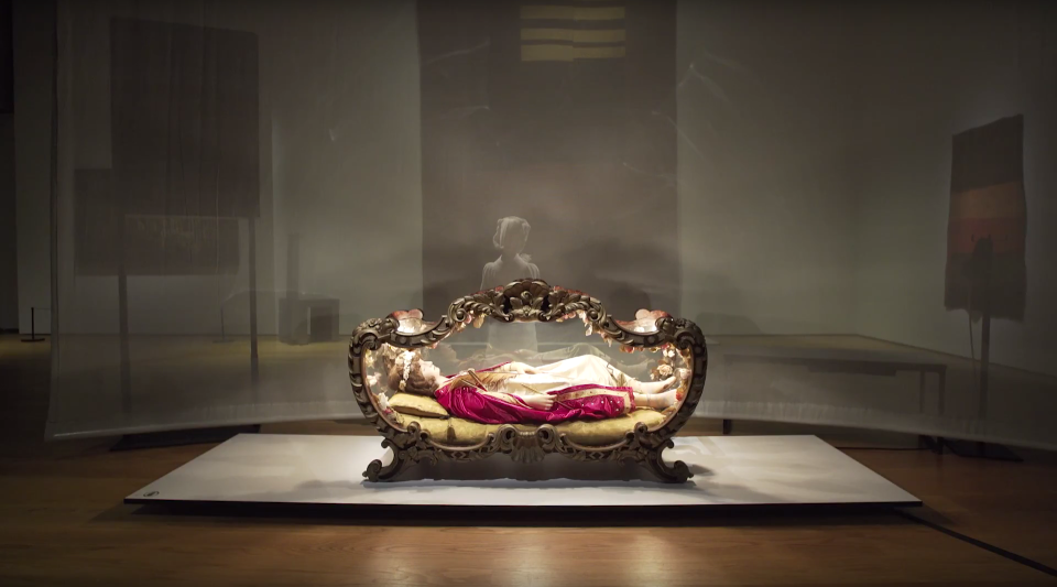 ShowTex textile partitions for museum exhibit 'Encounters'