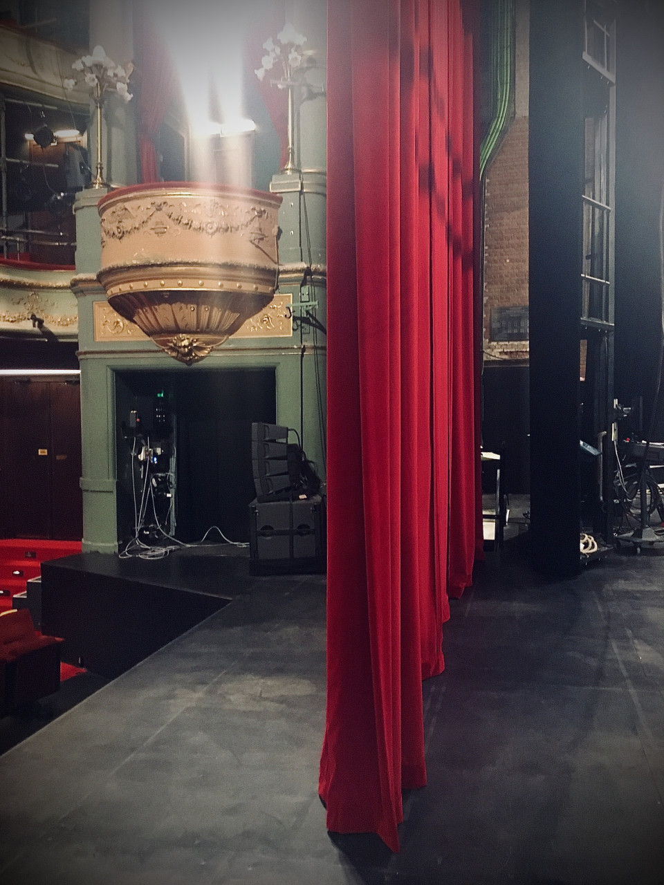 ShowTex Velours Paris CS, Velours Garnier CS, Cyclo 270, GobelinTulle for NTGent