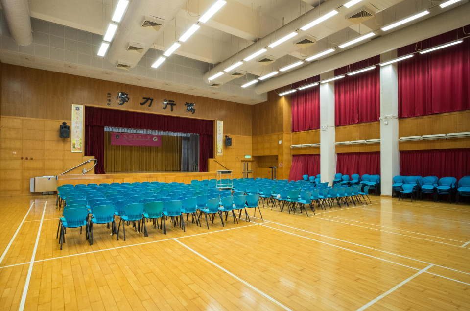 ShowTex Velours Hamlet, Blackout Double for Chiu Yang Por Yen Primary School