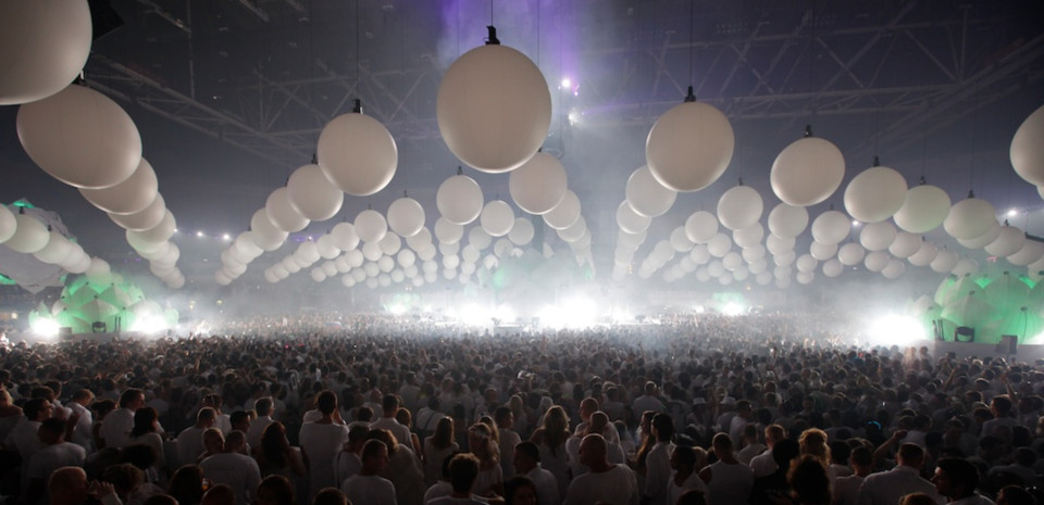 ShowTex Inflatable Projection Sphere for Sensation Amsterdam